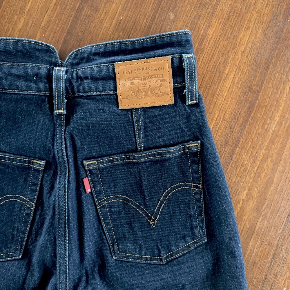 Women’s Levi’s Jeans